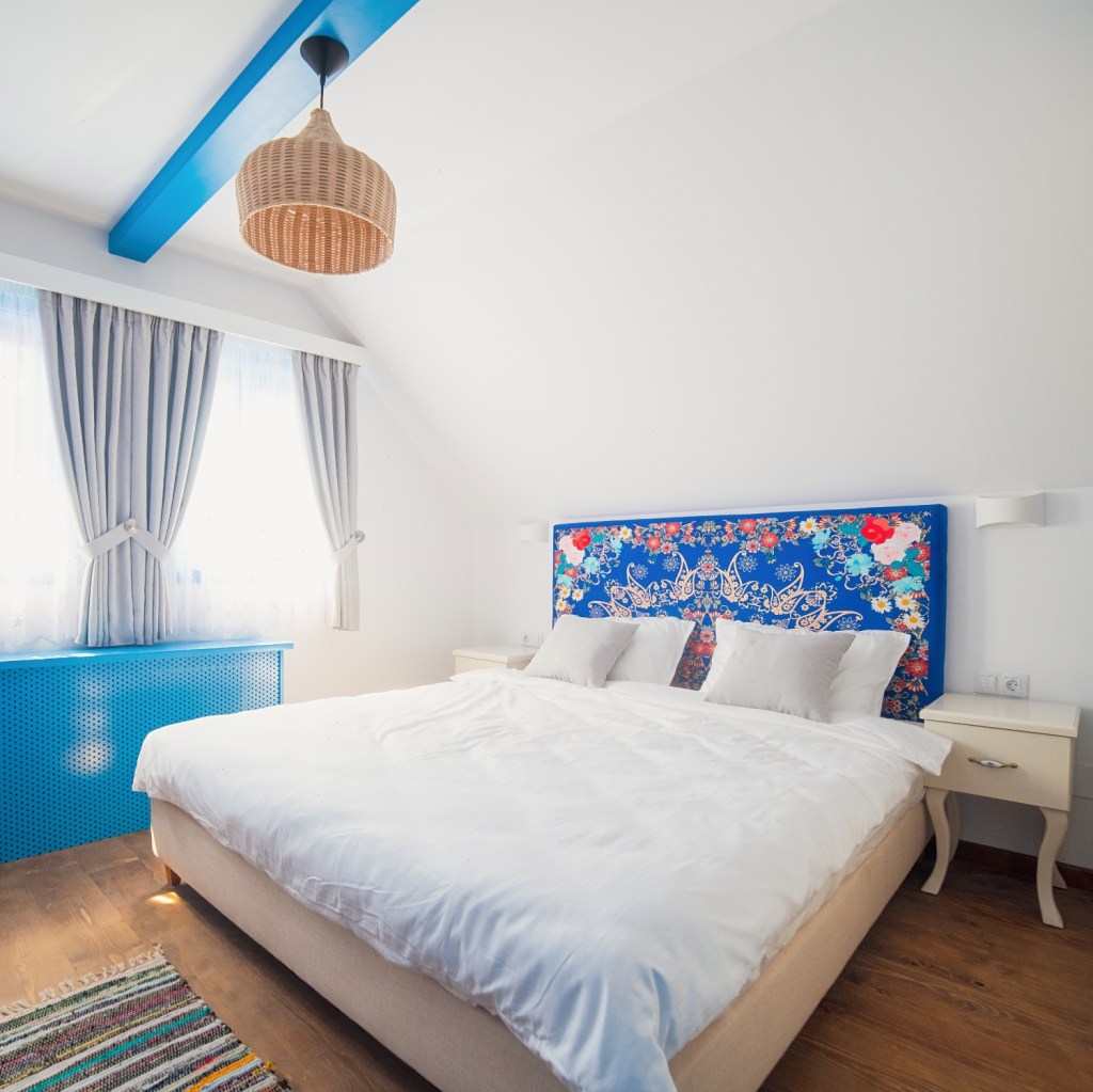 Pat cu motiv lipovenesc custom - Casa FILIP