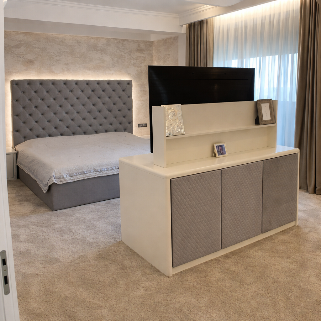 Pat cu tăblie custom/fronturi tapițate