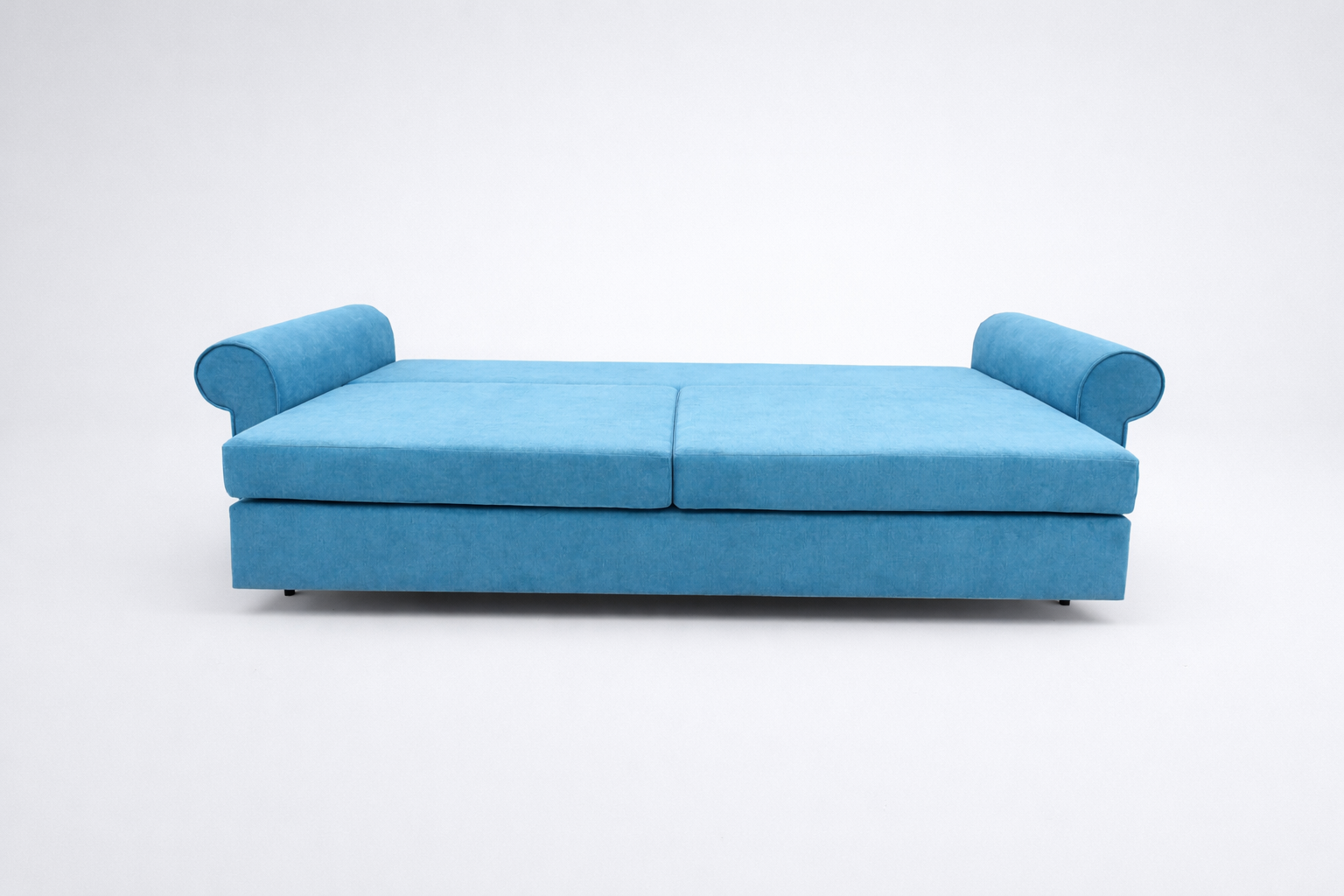 Canapea extensibila Yara, 3 locuri, la comanda, 100+ culori, cu picioare